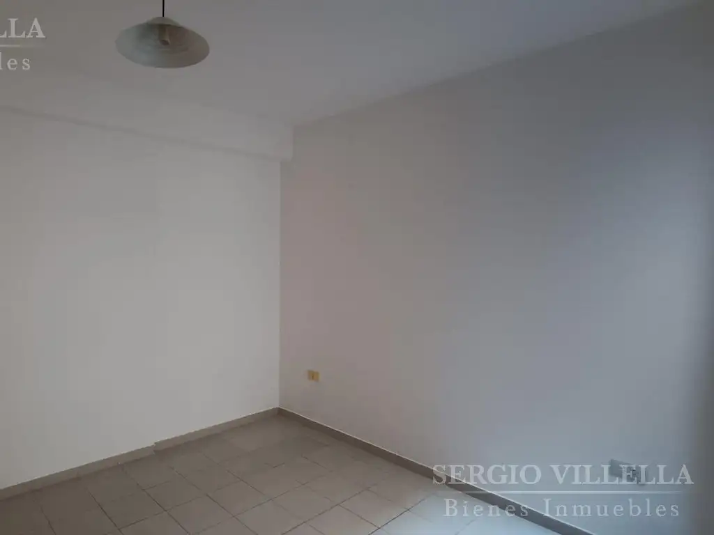 Departamento Alquiler 2 ambientes 27 años 53m2 con balcón Obispo