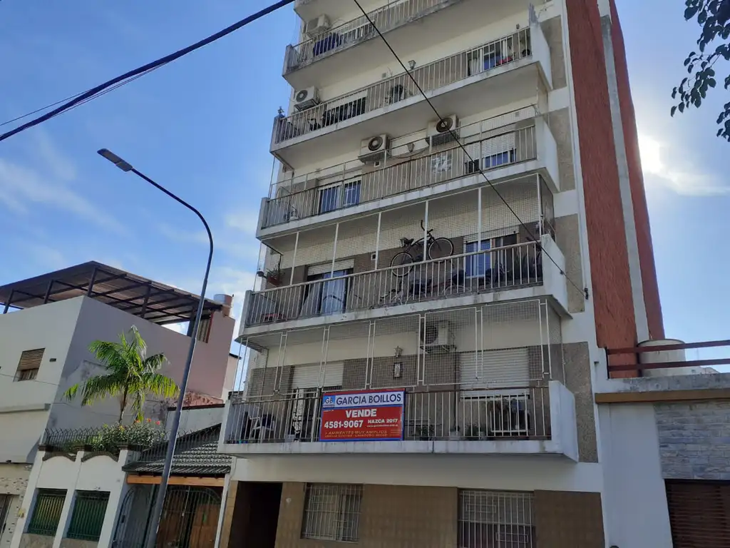 Departamento Venta 3 ambientes 38 años 60m2 con balcón Calfulcura