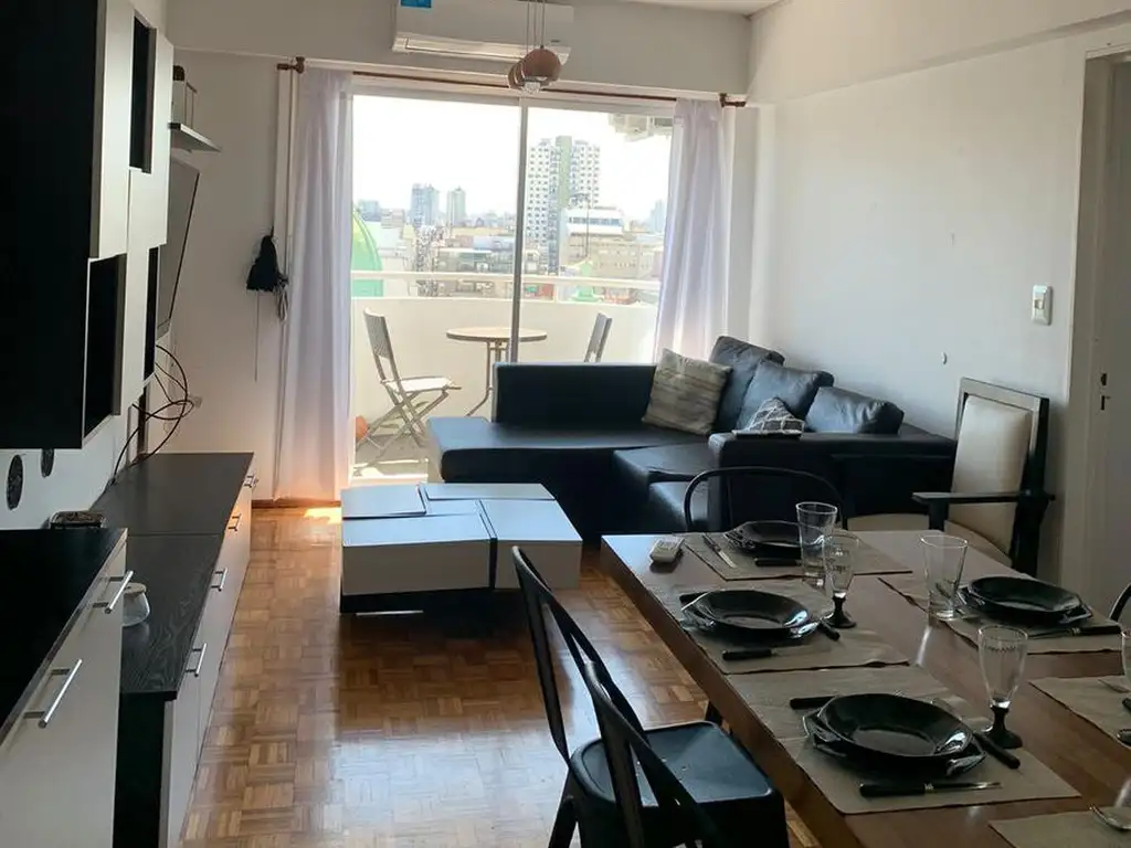 Departamento Venta 3 ambientes 45 años 58m2 con balcón Tucuman 1700