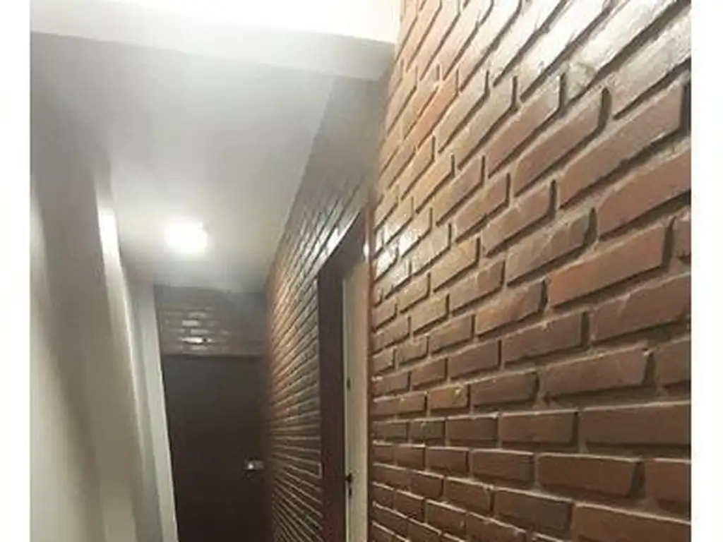 Departamento Venta 2 ambientes 39 años 49m2 Frente Av Cordoba 2400