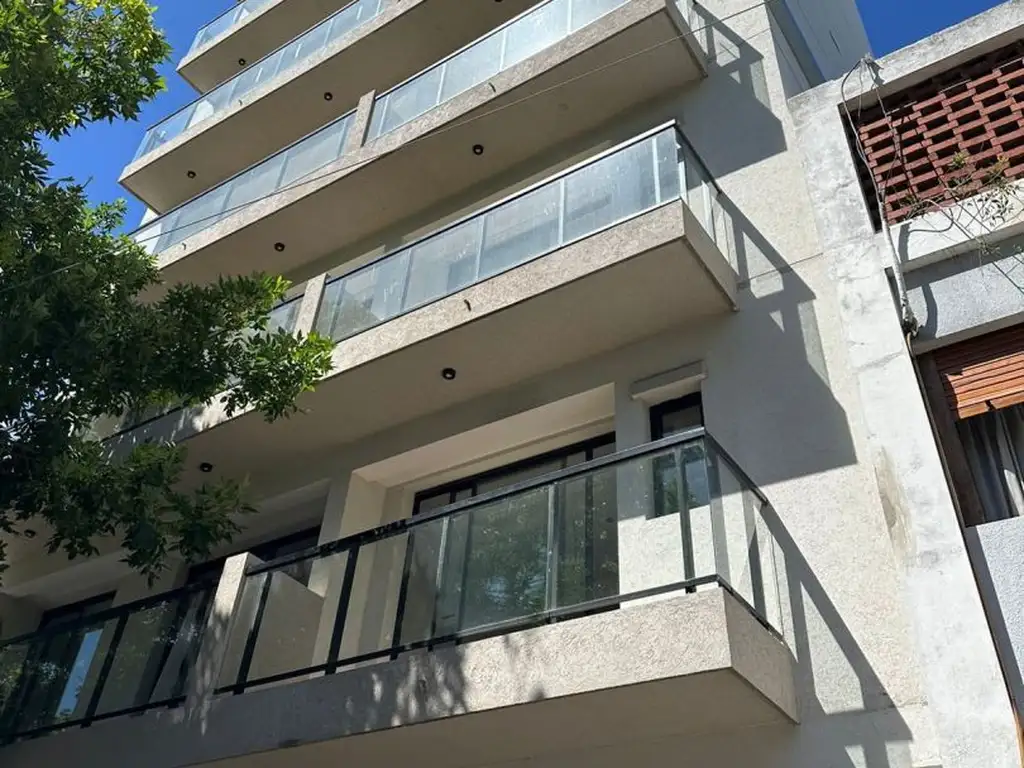 Venta Departamento Monoambiente A Estrenar Frente M Calle Entre