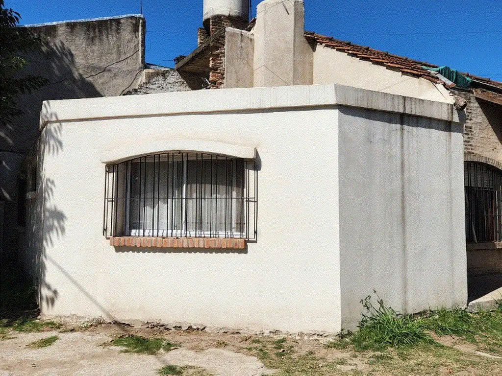 Casa Venta Ambientes A Os Cocheras Av Dr M Avellaneda