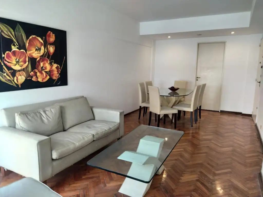 Departamento Venta 3 ambientes 43 años con balcón 73m2 Peña 2100