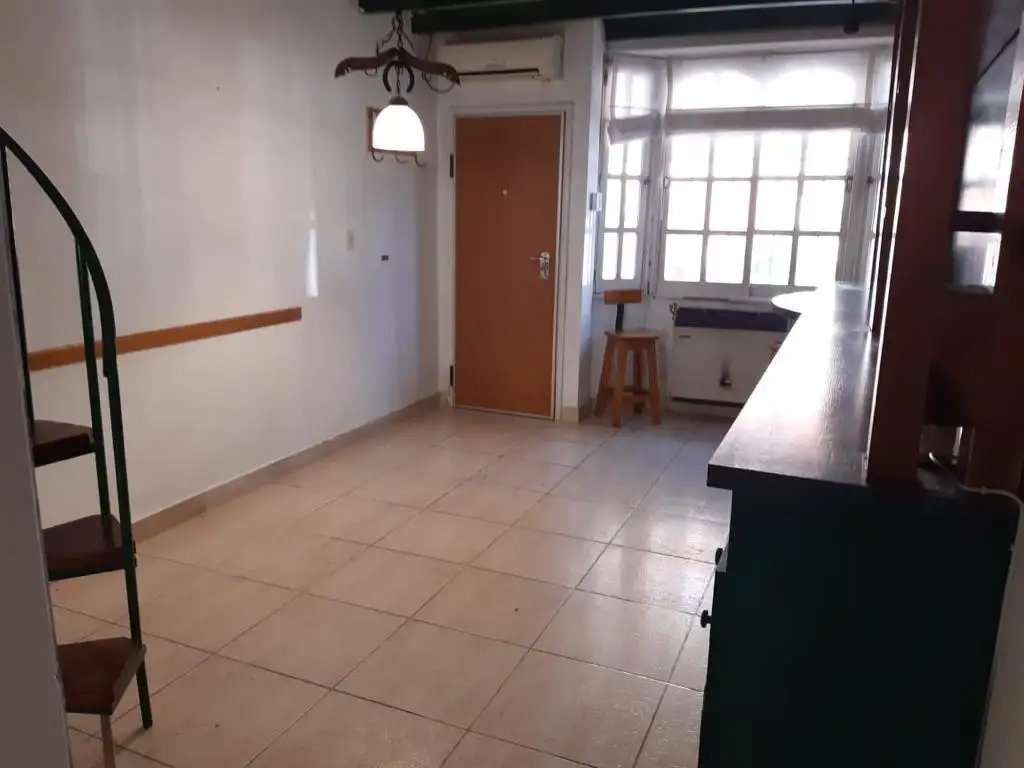 Departamento Venta Ambientes A Os Frente Oeste Cnel Charlone