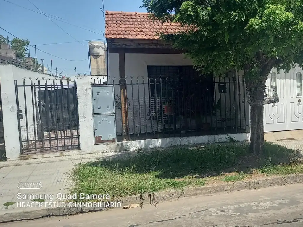 Venta PH 2 dormitorios 25 años 130m2 Los Olivos 1300 Moron Zona