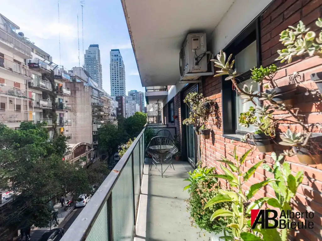 Venta Departamento 1 dormitorio 54 años con balcón 40m2 Bulnes 2500