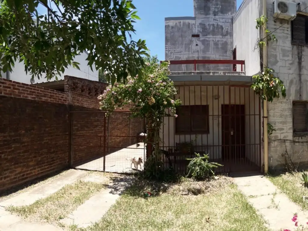 Venta Casa Dormitorios Cocheras M Marmol Udocha Chaco