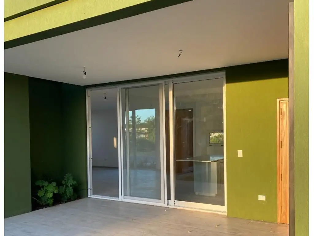 Venta Casa Dormitorios A Estrenar Cocheras M Avenida Parque