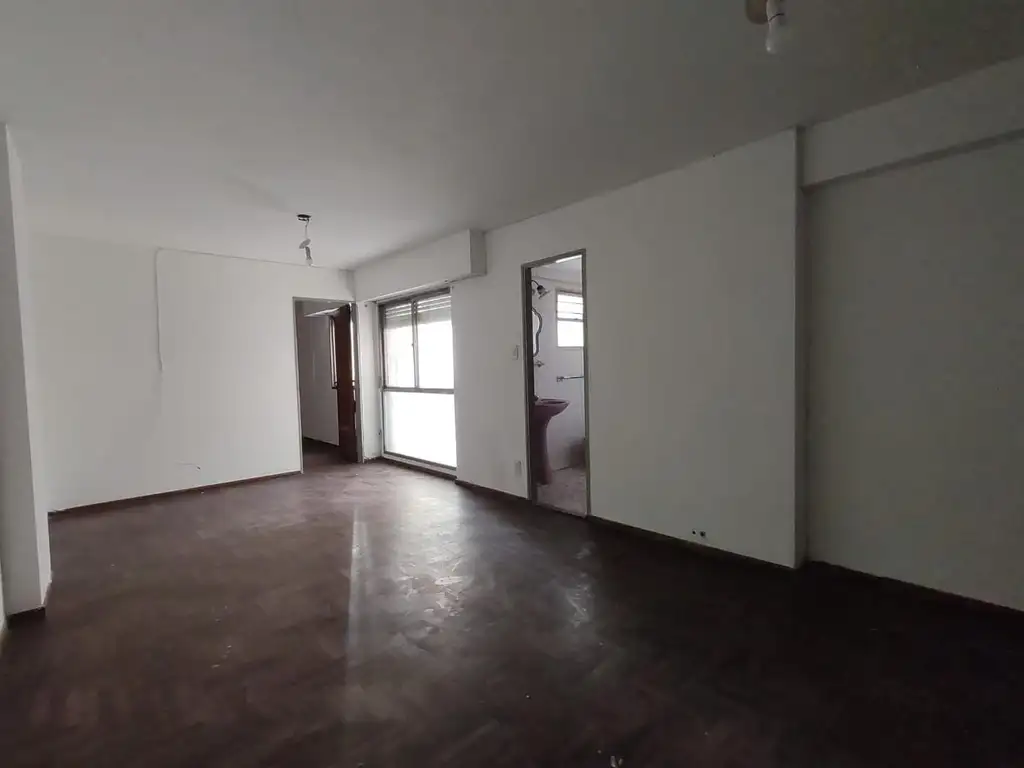 Alquiler Departamento 1 dormitorio 32 años Este 39m2 9 Julio 200