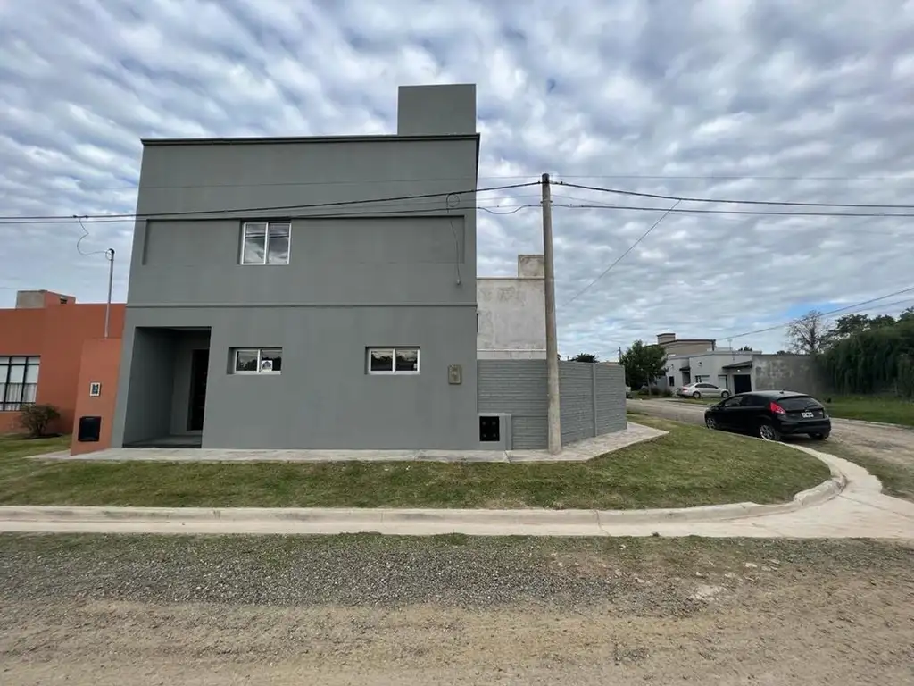 Departamento Venta Ambientes A Estrenar Frente Cocheras Mayo