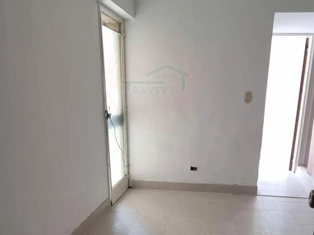 Departamento Venta Ambientes A Os M Lateral Alberti Piso