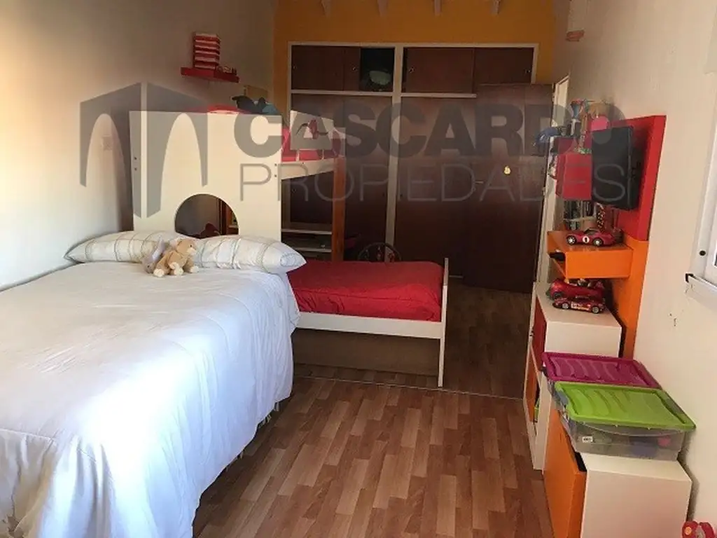 Venta Casa 13 años 2 dormitorios 90m2 1 cochera Amancio Alcorta 400