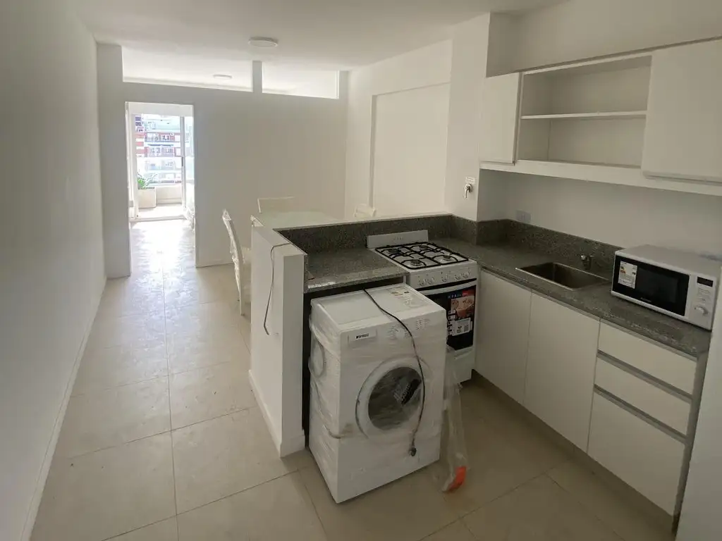 Venta Departamento A Estrenar Dormitorios Con Balc N Frente Av