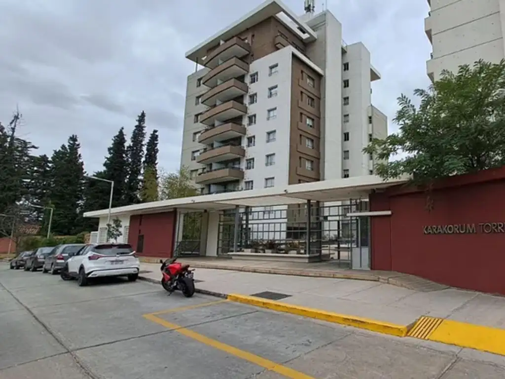 Venta Departamento 14 años 3 dormitorios 96m2 con balcón Boulogne