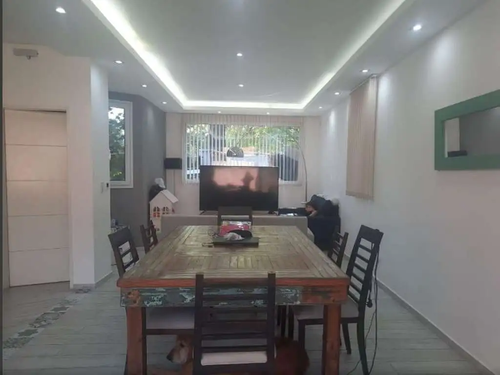 Casa Venta A Estrenar 6 Ambientes Norte 2 Cocheras Colectora Oeste