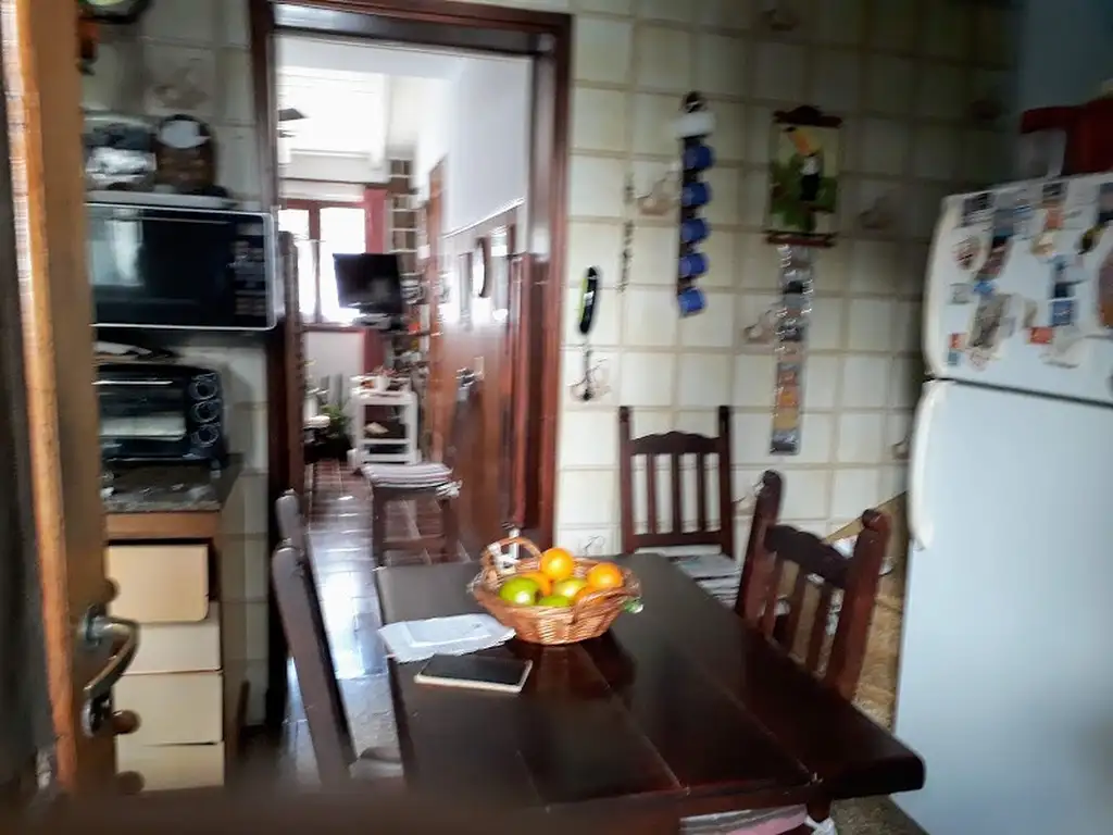 Venta Casa 50 años 3 dormitorios 1 cochera 180m2 Hilarión La