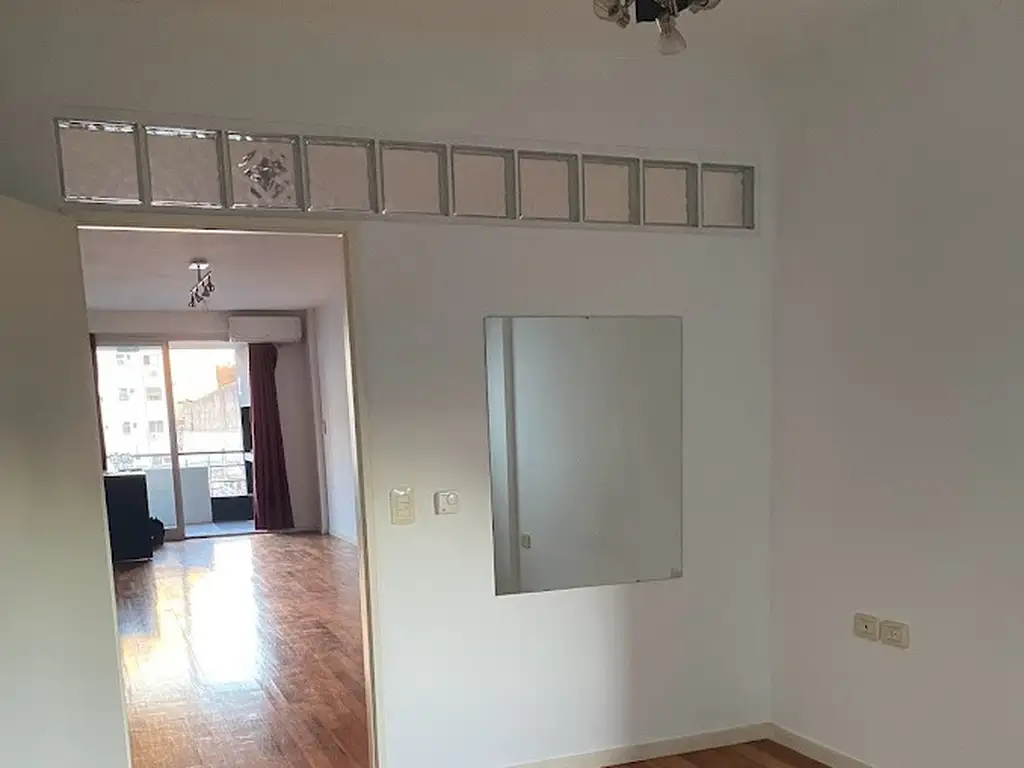 Alquiler Departamento 15 años 1 dormitorio Frente 57m2 Estado