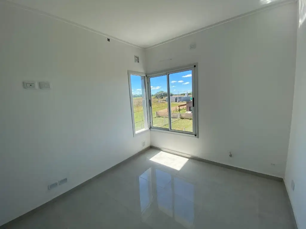 Venta Casa Dormitorios Con Balc N M Espa A Alta Gracia