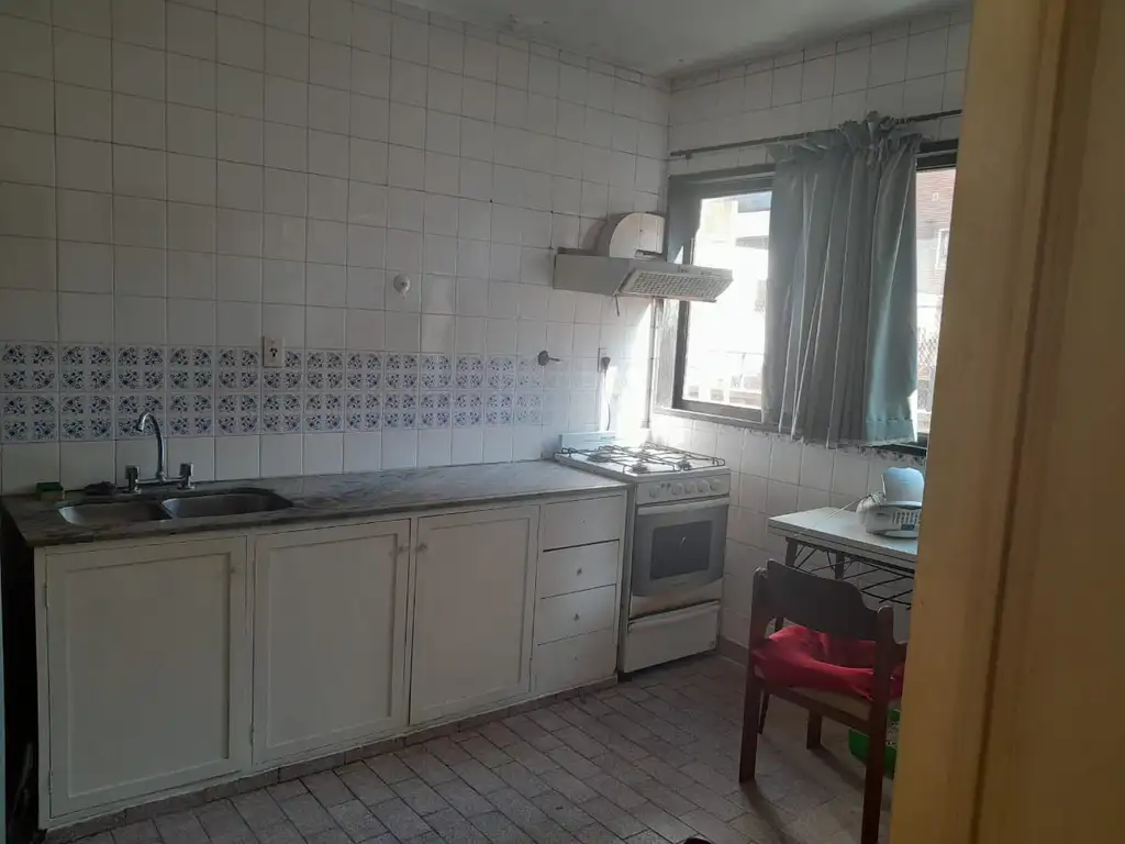 Venta Departamento A Os Dormitorios M Frente La Pampa