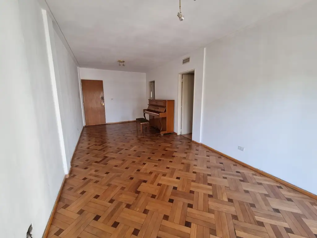 Venta Departamento A Os Dormitorios Sur Cochera Santa Fe