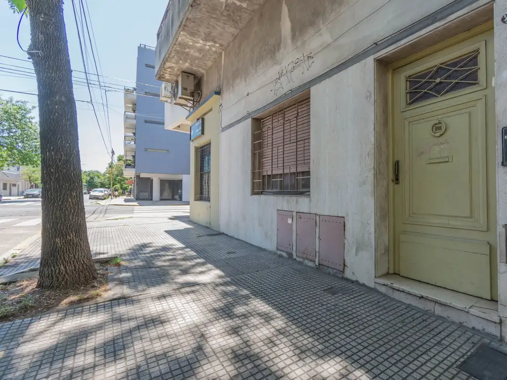 PH Venta 84 años 4 ambientes 136m2 con balcón Marcos Paz 2700 Villa