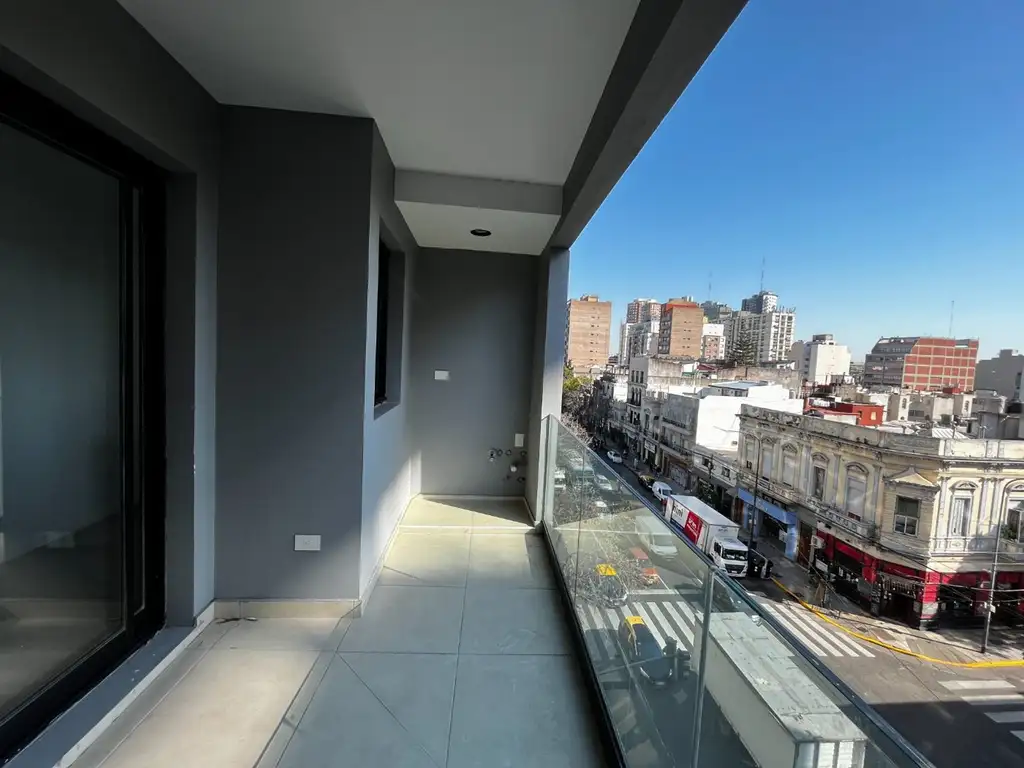 Departamento Venta a estrenar 2 ambientes 47m2 con balcón Avenida