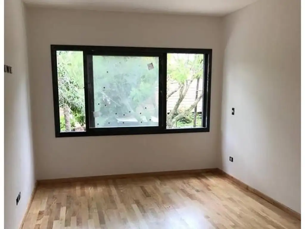 Casa Venta A Estrenar 5 Ambientes 4 Cocheras 360m2 Vicente Fidel