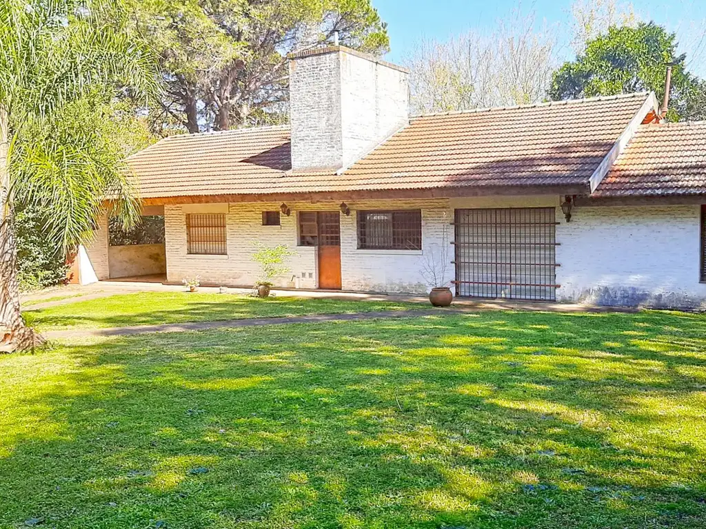 Casa Venta A Os Ambientes M Cochera Saavedra Los