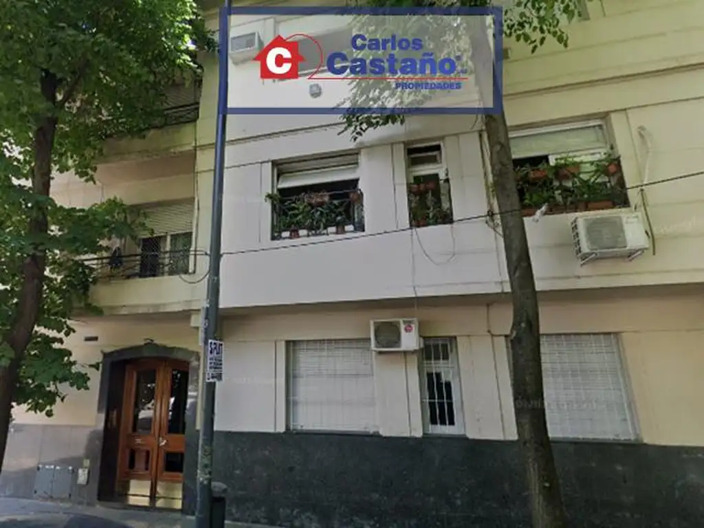 Venta Departamento A Os Dormitorios M Con Balc N Quesada