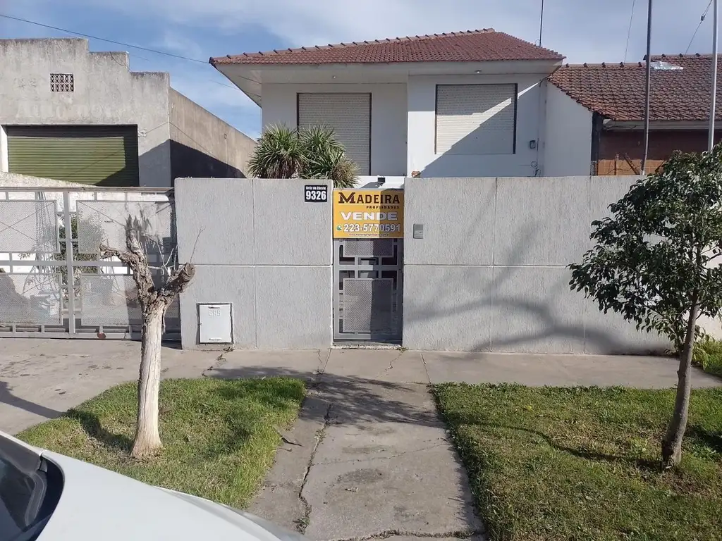 VENTA -CHALET 4 AMB-