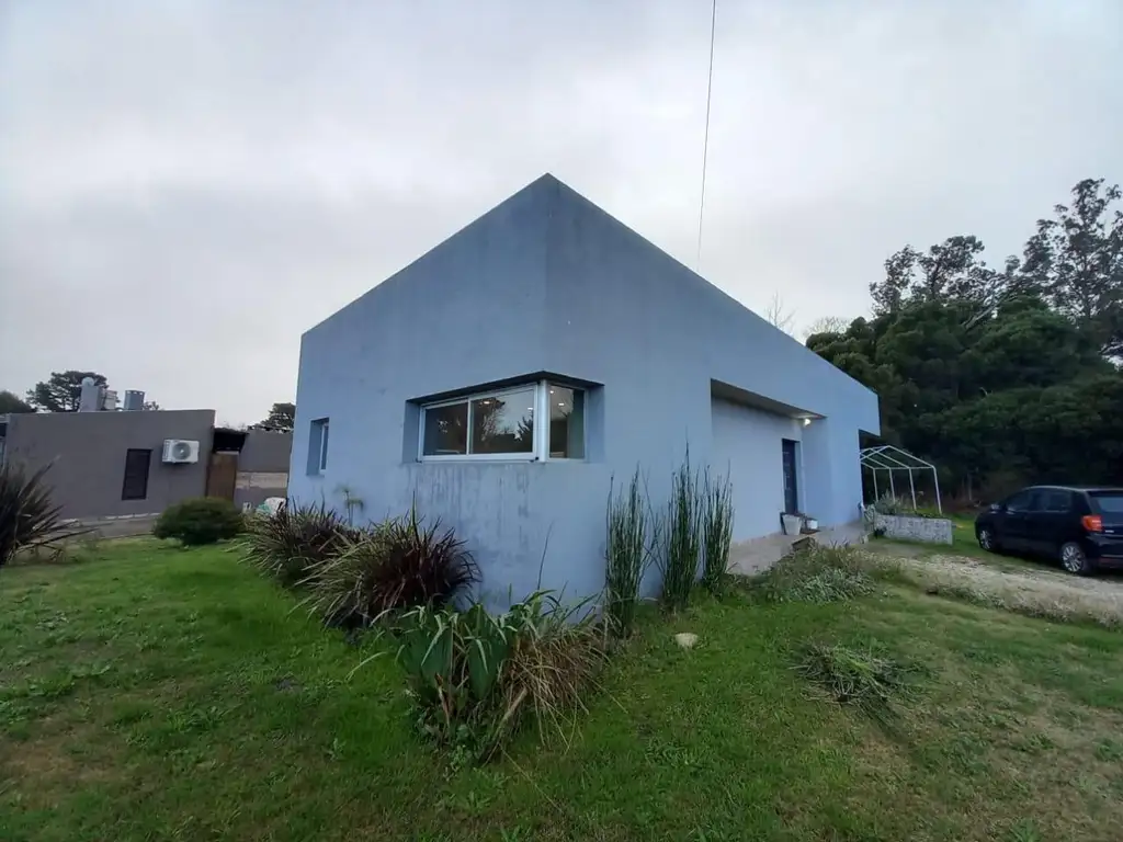 Casa en Barrio Parque La Armonia