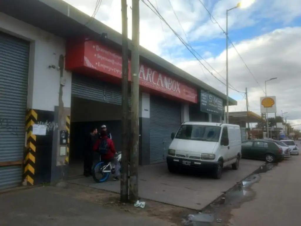 VENTA EXCELENTE LOCAL COMERCIAL AV. DON BOSCO