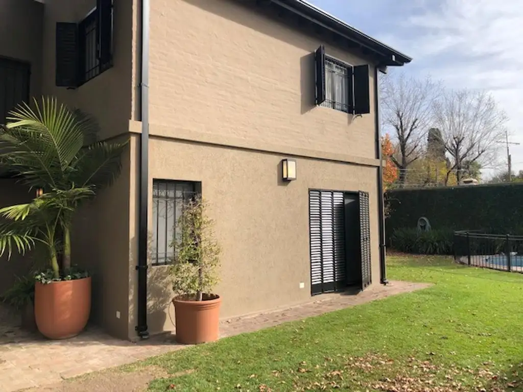 Casa a la venta en Don Torcuato