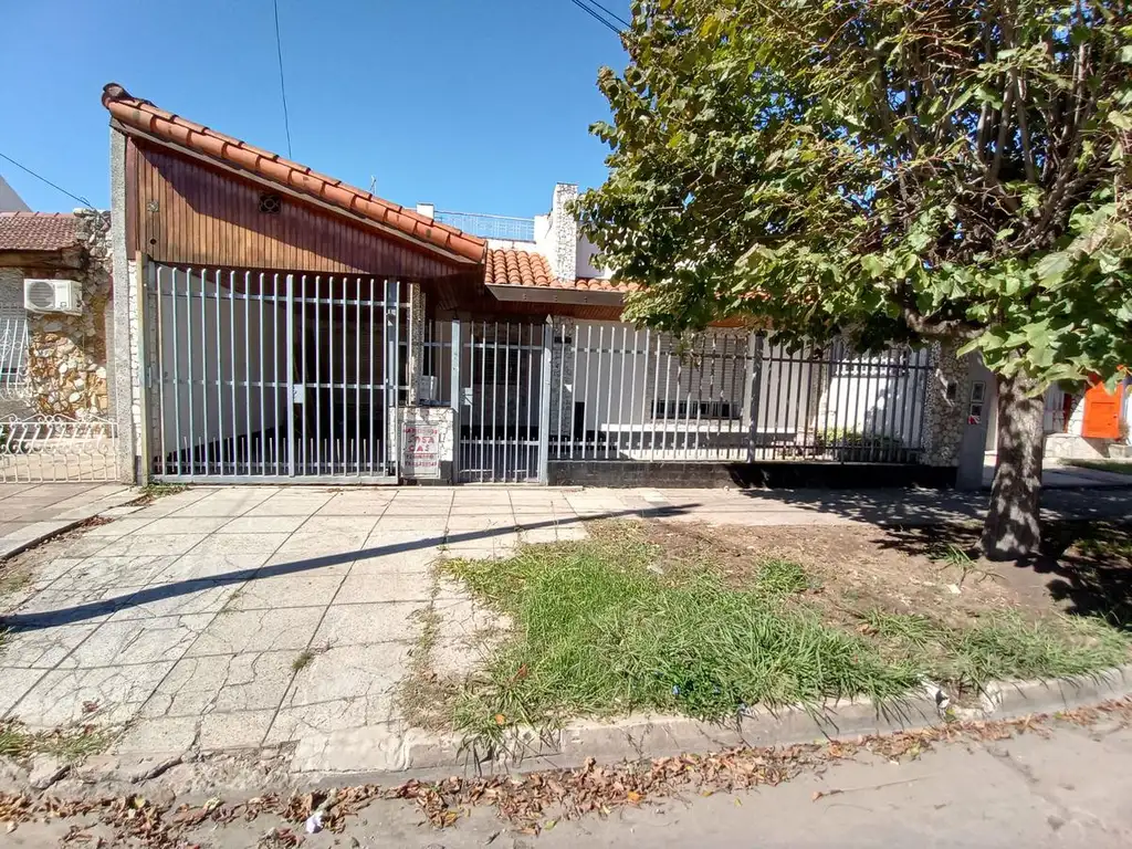 Casa  en venta en B.Atalaya