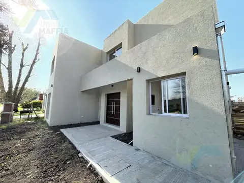 Casa en Venta con cochera