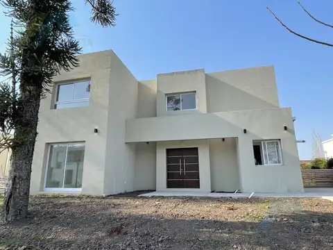 Casa - Santa Guadalupe - Foto 0
