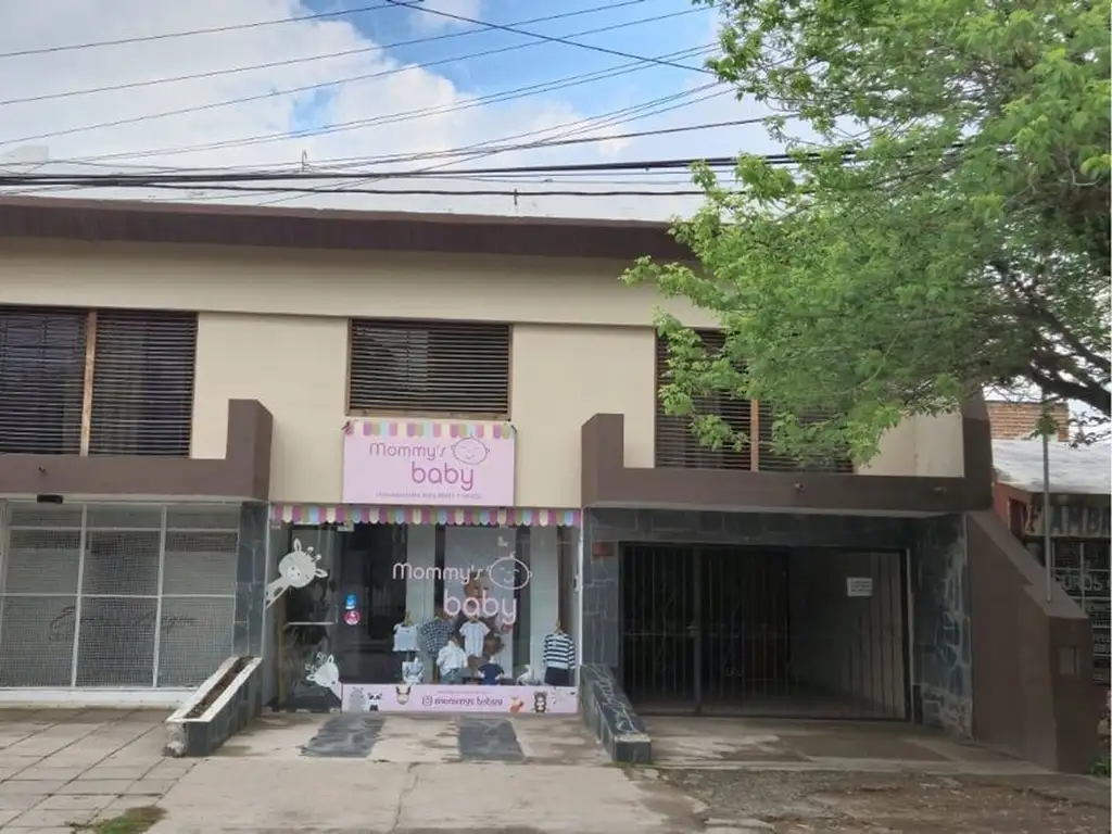 Casa 4 dor con 2 Locales comerciales, La Calera