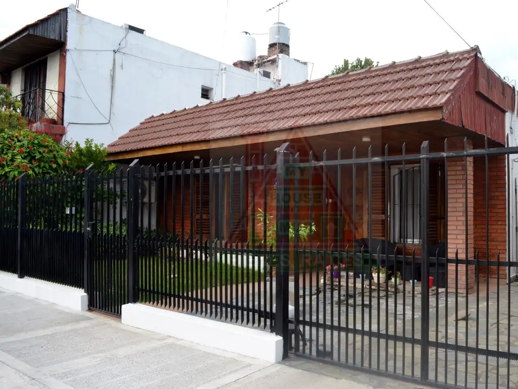 CASA 3 AMBIENTES, VENTA EN BECCAR