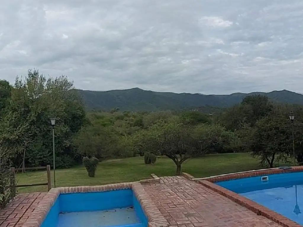 SE VENDE COMPLEJO DE CABAÑAS VALLE HERMOSO