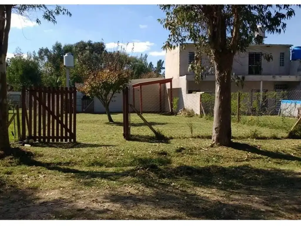 VENTA LOTE 256 E/ 71 Y 71bis BARRIO LOS CACHORROS