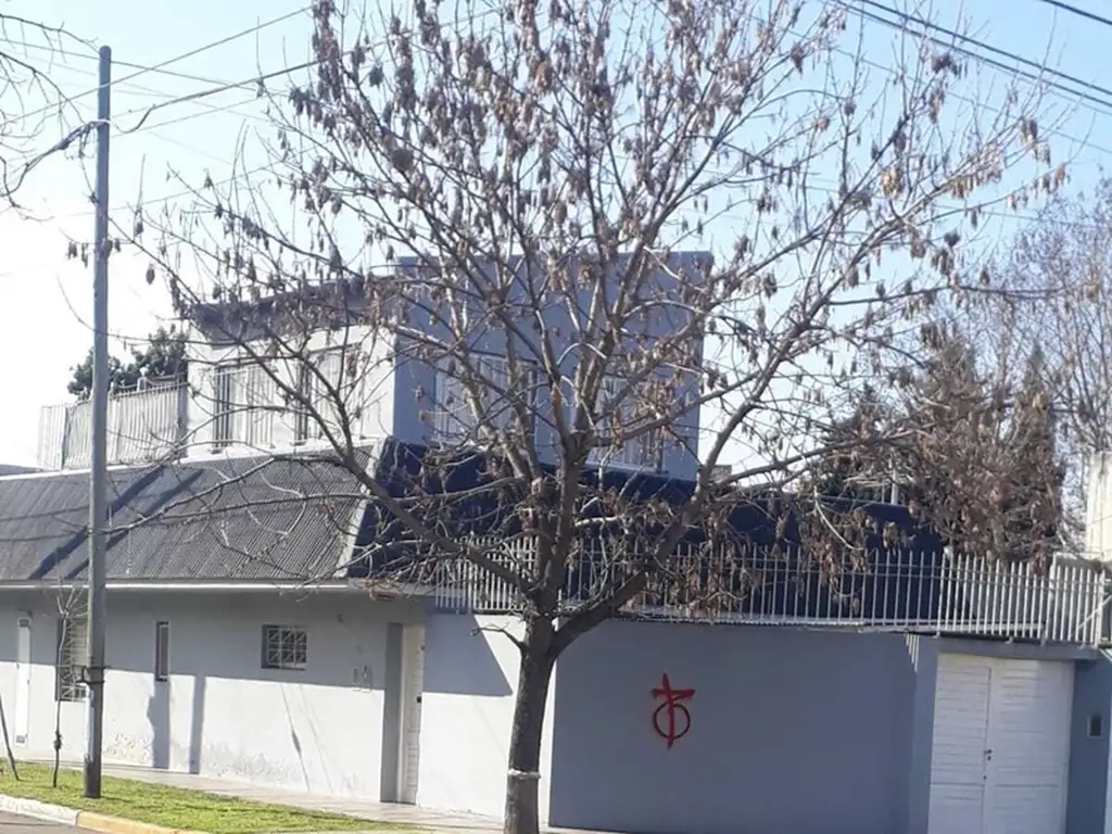 Casa Chalet  en Venta en Quilmes Oeste, Quilmes, G.B.A. Zona Sur