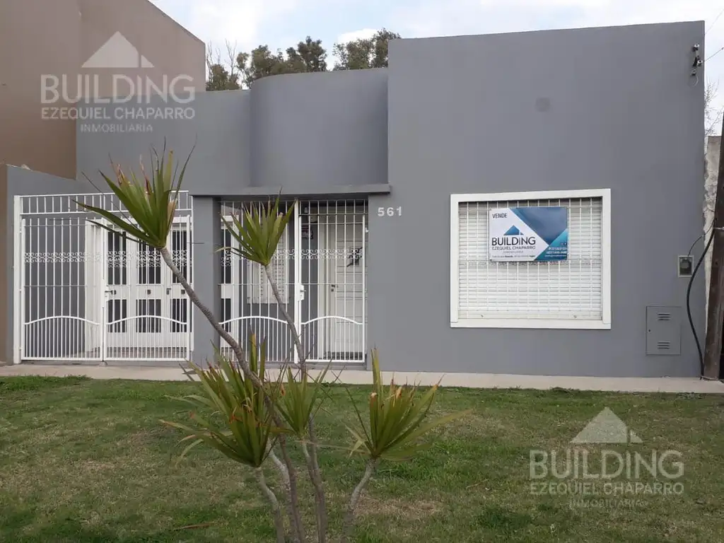 CASA IDEAL DESTINO COMERCIAL EN VENTA