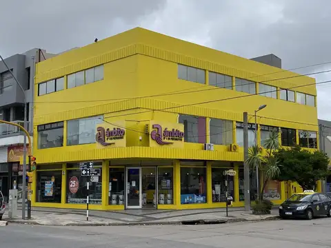 INSABELLA PROPIEDADES - VENDE EXCELENTE ESQUINA COMERCIAL