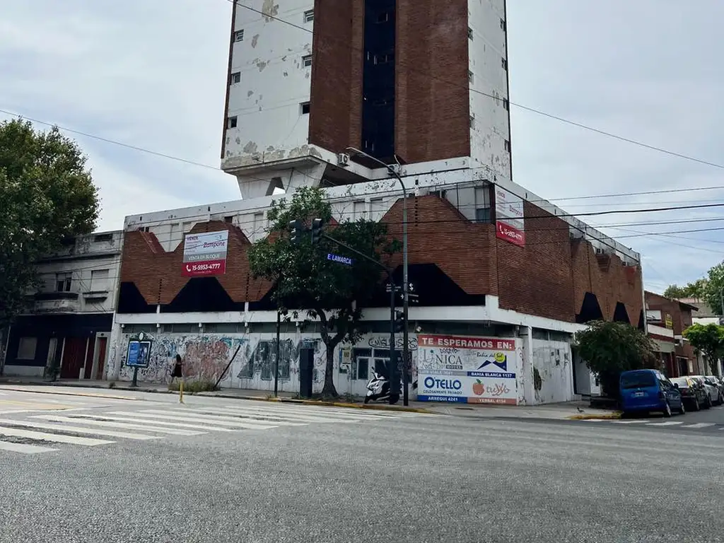 IDEAL INVERSION Edificio en Juan B Justo y Emilio Lamarca