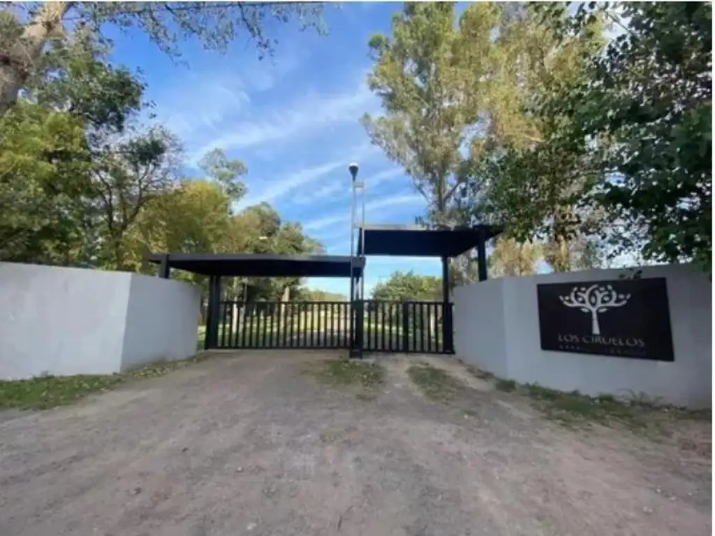 Lote en Barrio Cerrado Los Ciruelos, Arturo seguí