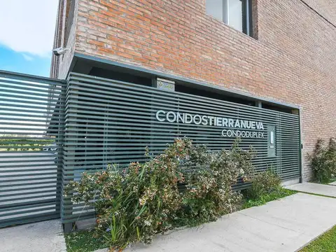 Departamento en venta Duplex Dos Dormitorios Terraza Parrillero Cochera