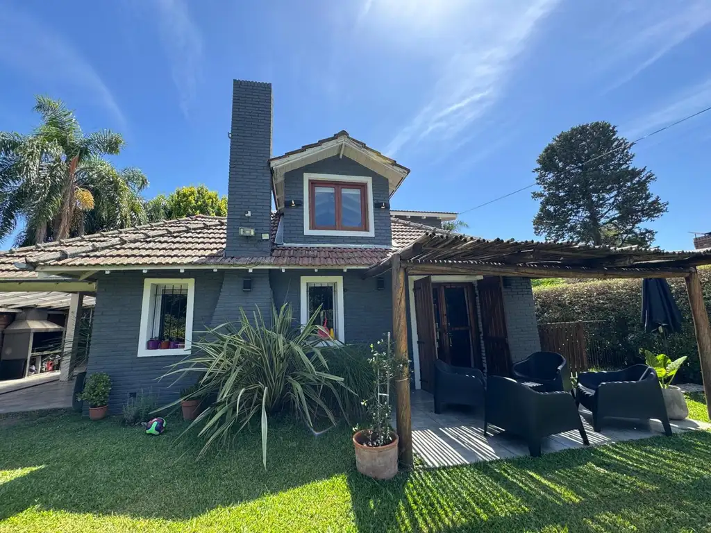 Venta casa en Bella Vista