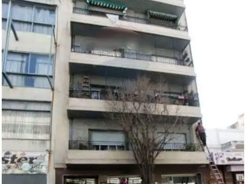 DEPARTAMENTO 4 AMBIENTES AL CONTRA FRENTE | BALVANERA | CAPI - Foto 0