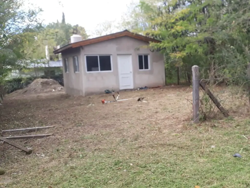 OPORTUNIDAD CASA EN LAS SIERRA- A ESTRENAR