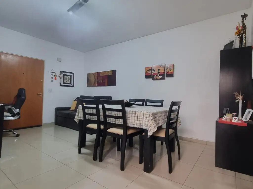 VENTA PH 2 AMBIENTES CON PATIO VERSALLES